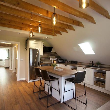 Connemara Luxury Apartment Kinvara Exteriér fotografie